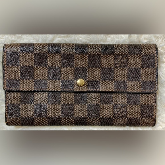 Louis Vuitton Handbags - Louis Vuitton wallet long brown damier